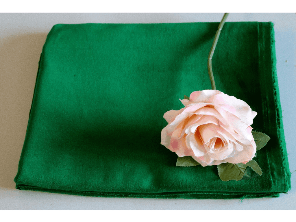 EMERALD GREEN Cotton Dressmaking Velvet / Velveteen. 112cms wide, 240gsm. by Truly Sumptuous - Ralston Fabrics